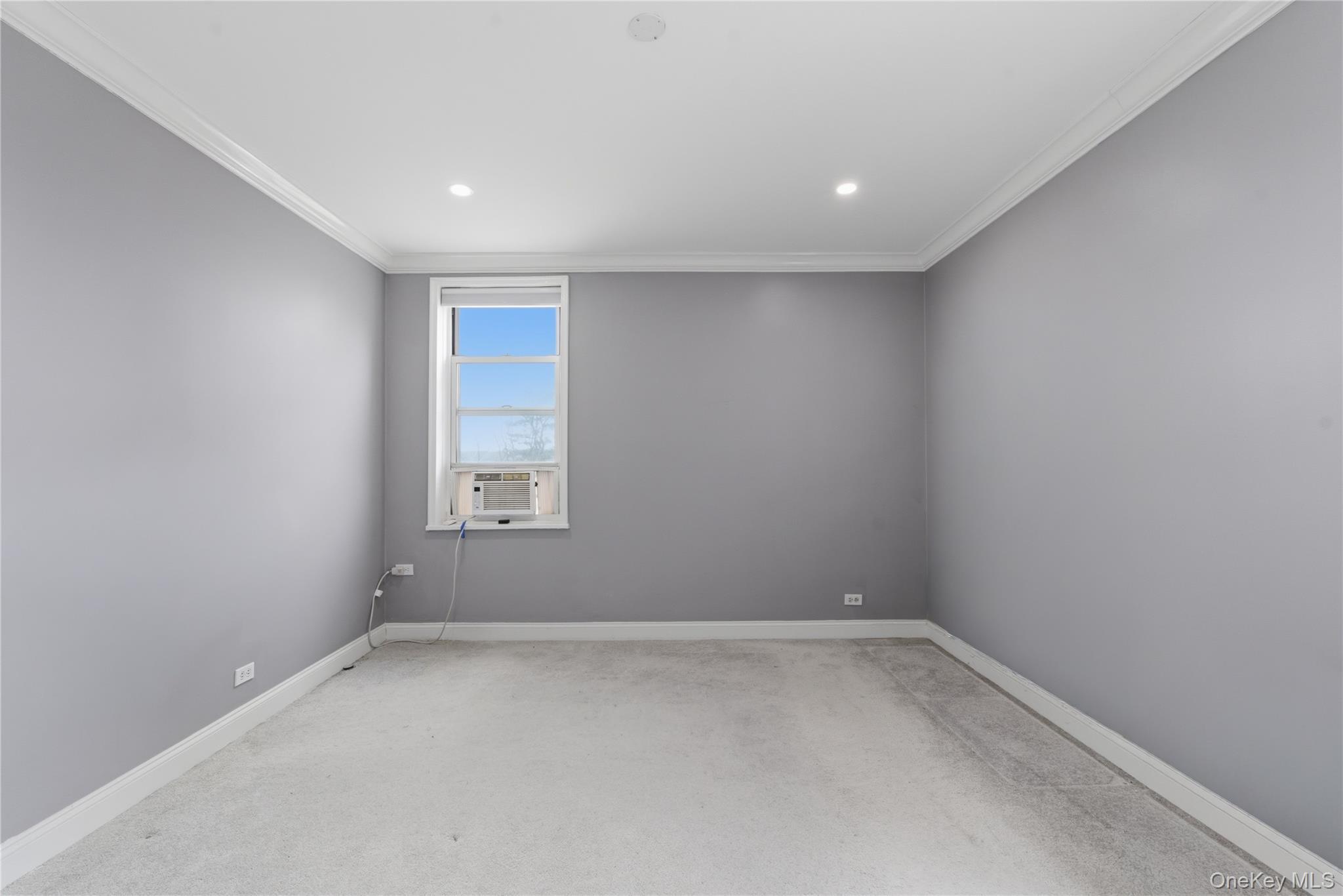 Coop Netherland  Bronx, NY 10471, MLS-982011-9