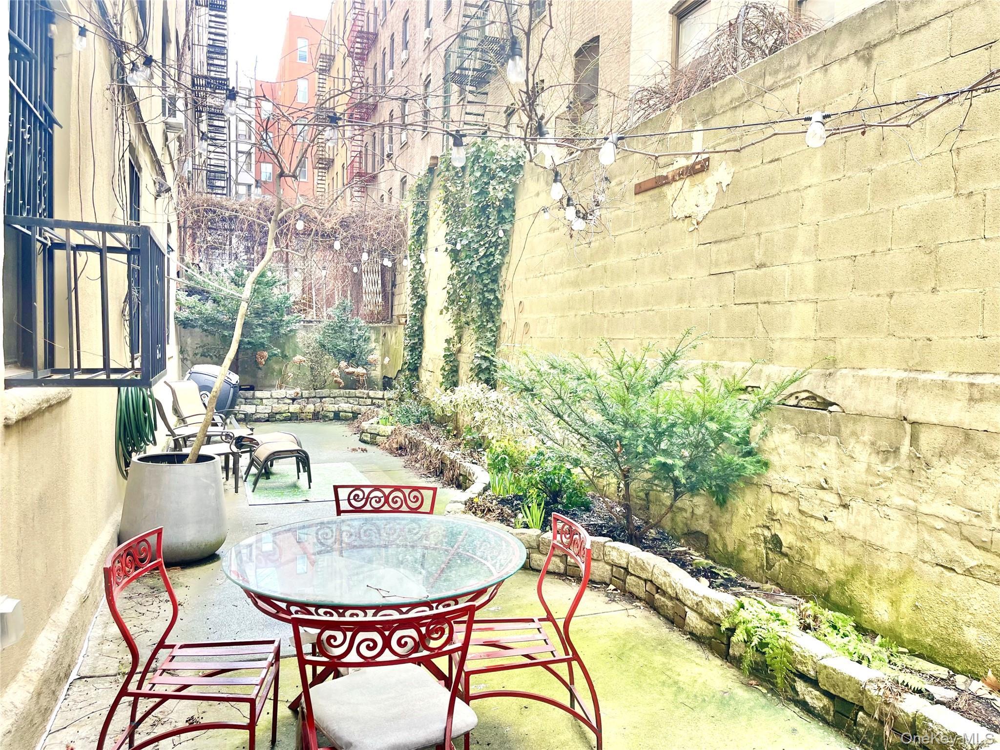 Coop 137th  Manhattan, NY 10031, MLS-982019-17