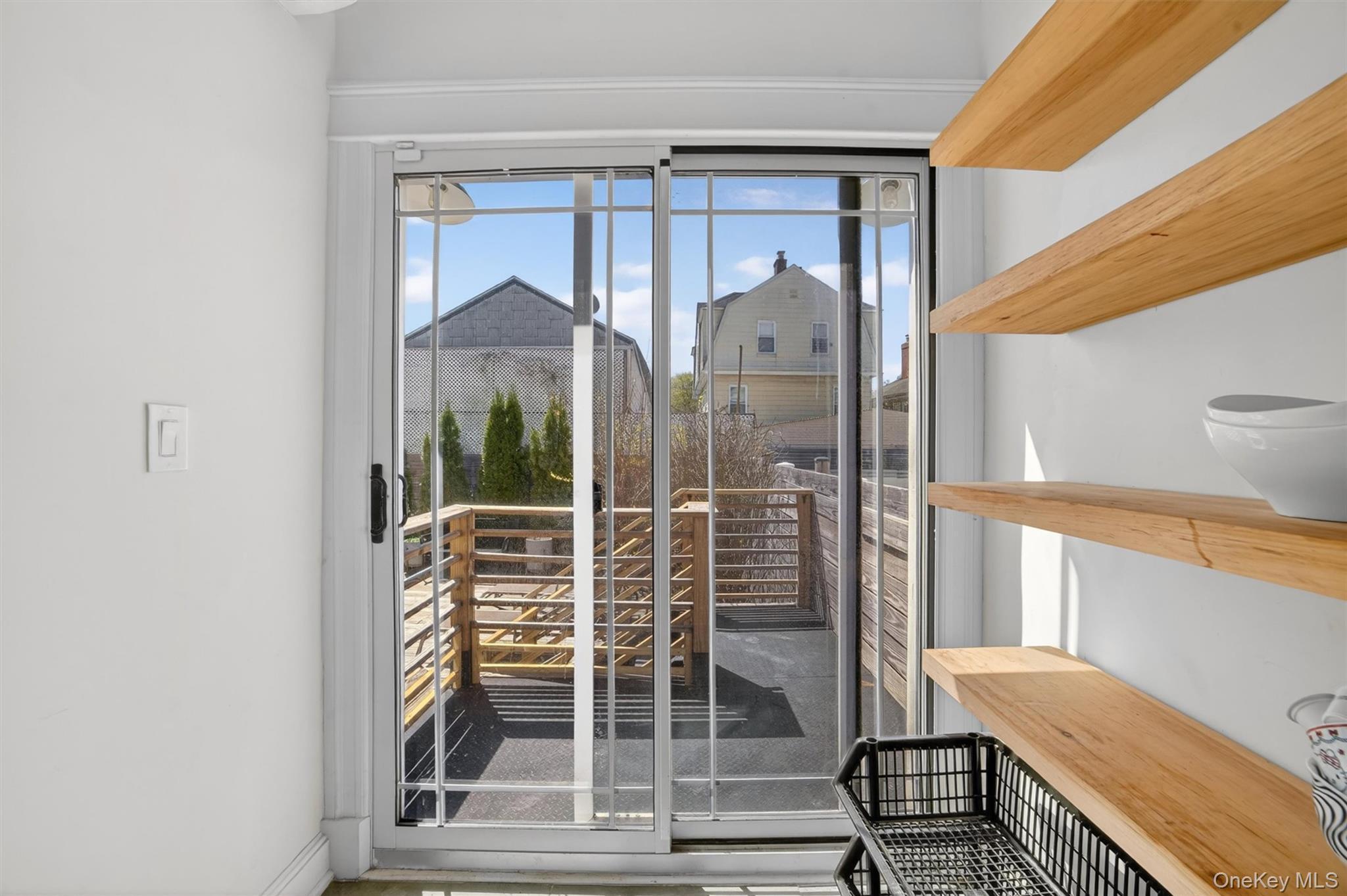 Single Family Beechwood  Westchester County, NY 10553, MLS-982026-23