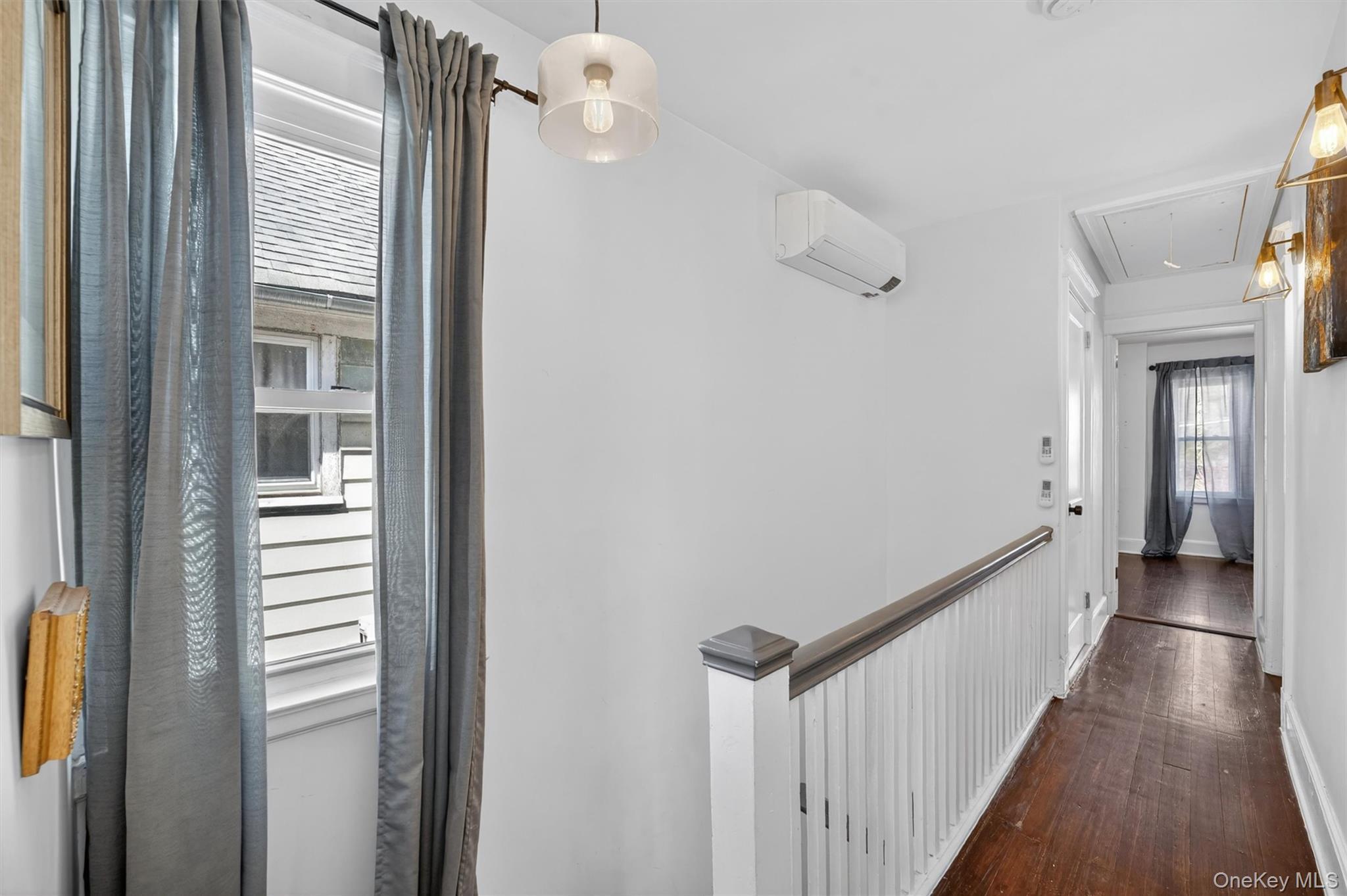 Single Family Beechwood  Westchester County, NY 10553, MLS-982026-25