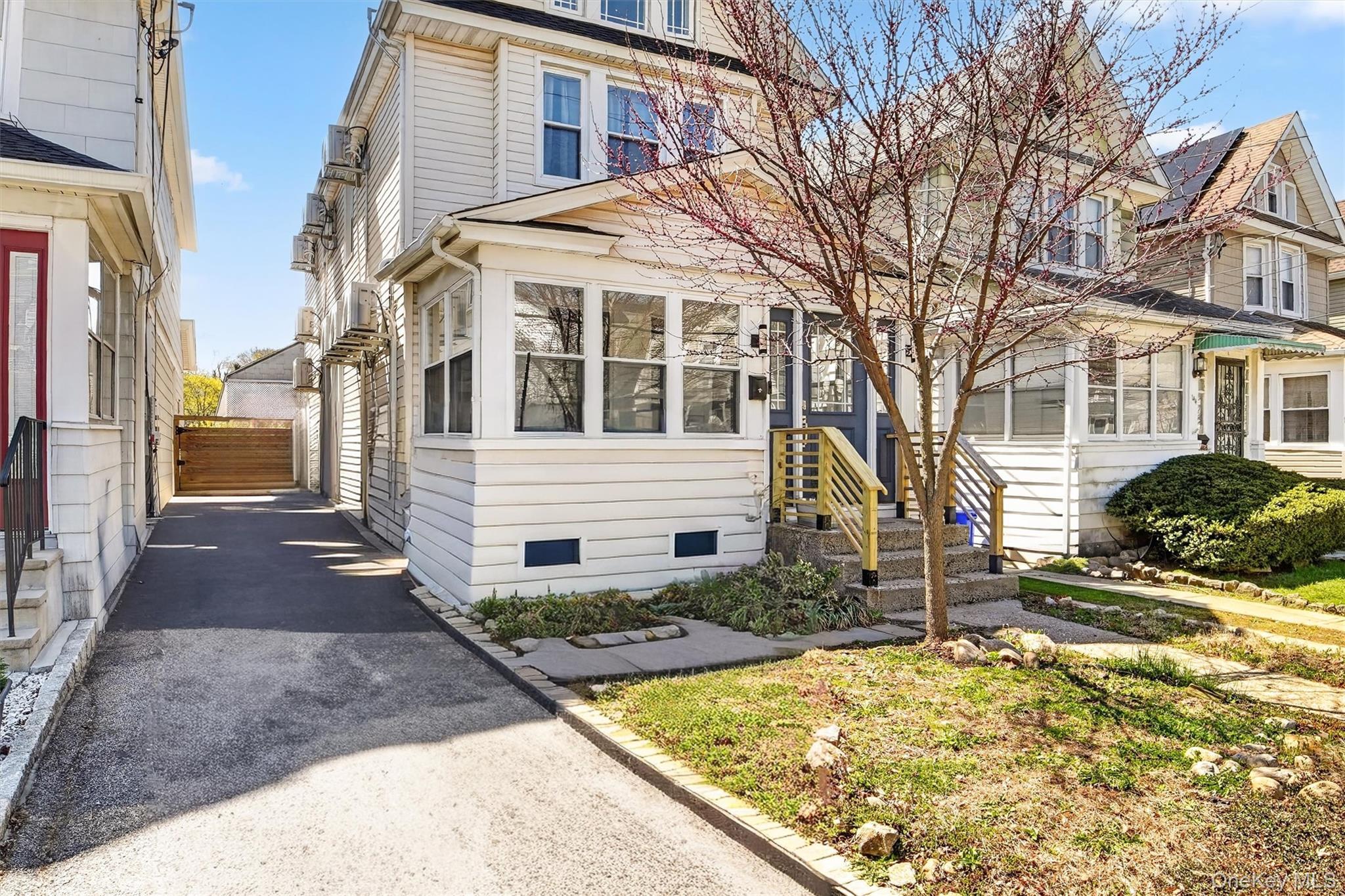 Single Family Beechwood  Westchester County, NY 10553, MLS-982026-4