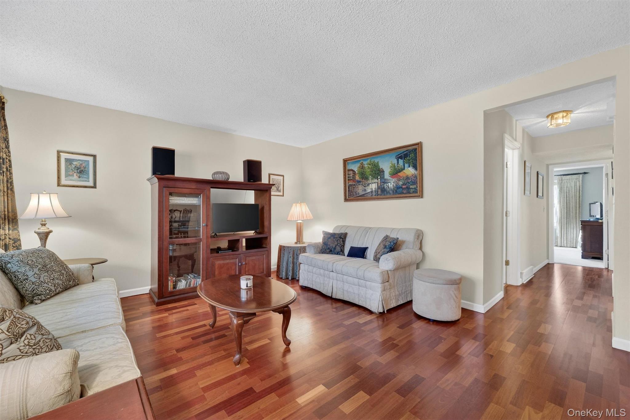 Condo Millholland Dutchess County, NY 12524, MLS-982048-5