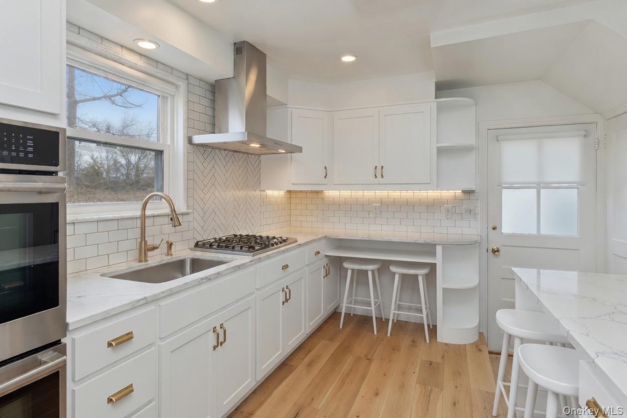 Single Family Roundhill  Westchester County, NY 10710, MLS-982050-14