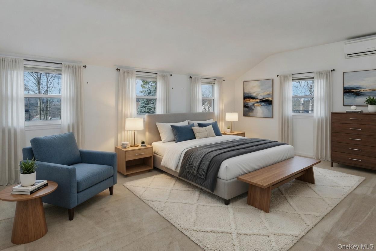 Single Family Roundhill  Westchester County, NY 10710, MLS-982050-19