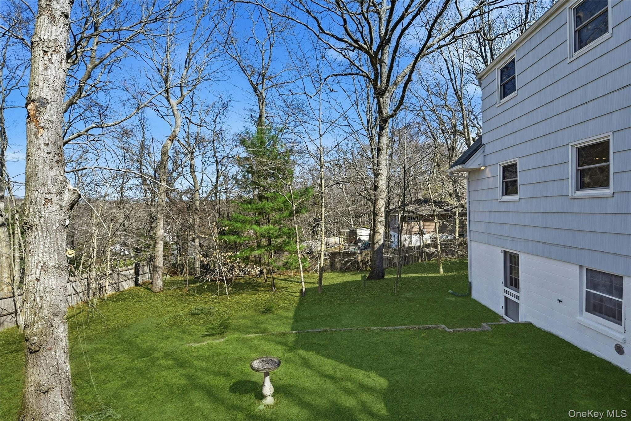 Single Family Dogwood  Suffolk County, NY 11792, MLS-982061-26