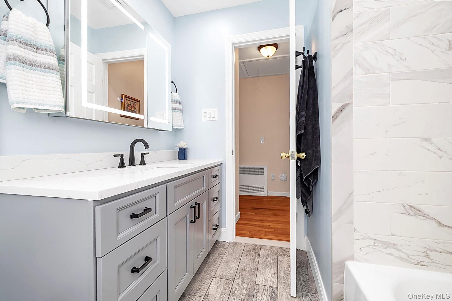 Single Family Baylis  Nassau County, NY 11563, MLS-982071-15