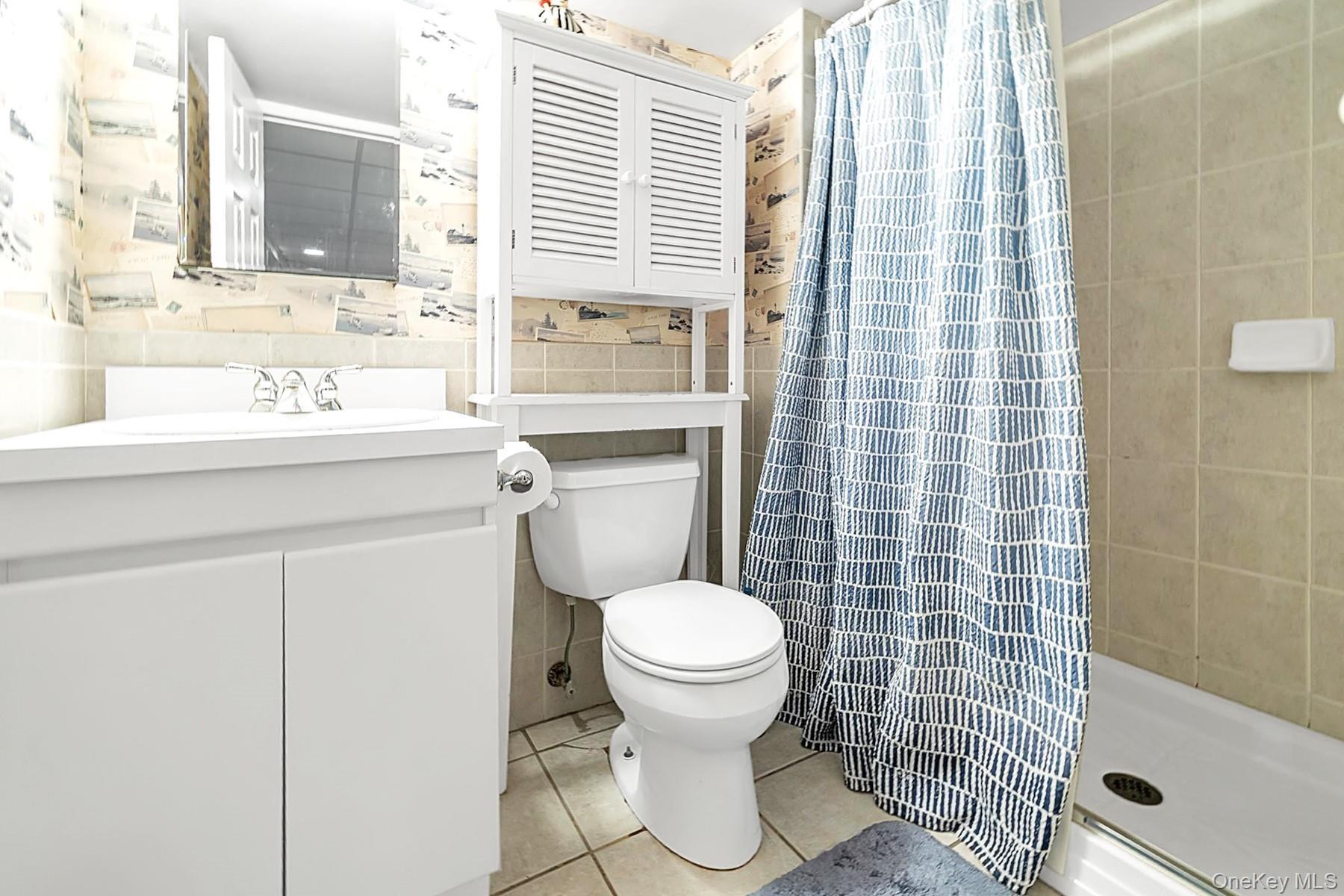 Single Family Baylis  Nassau County, NY 11563, MLS-982071-19