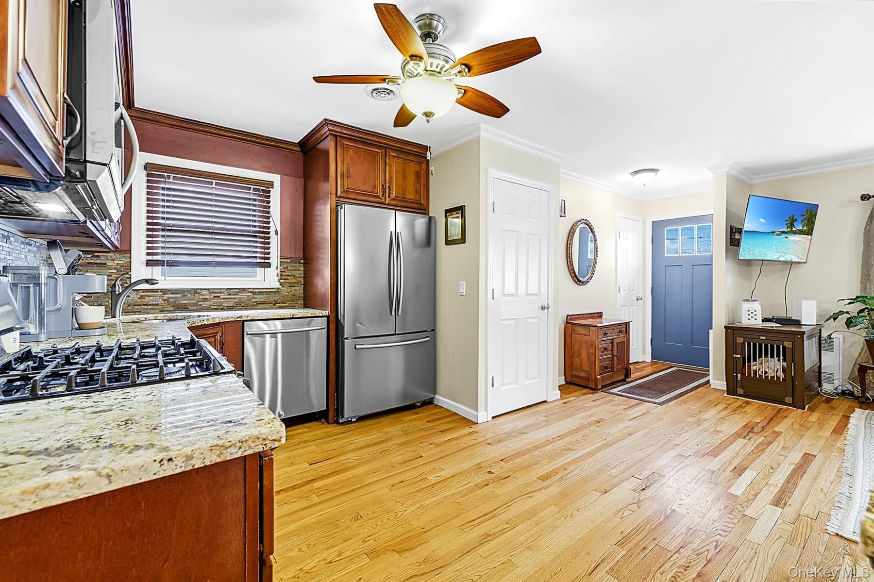 Single Family Baylis  Nassau County, NY 11563, MLS-982071-9