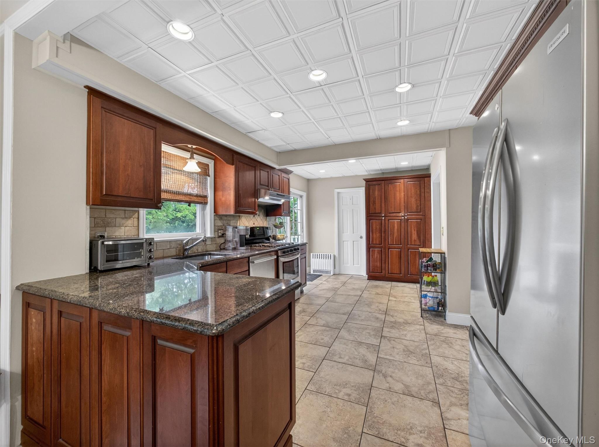 Single Family Hillside  Rockland County, NY 10901, MLS-982081-12