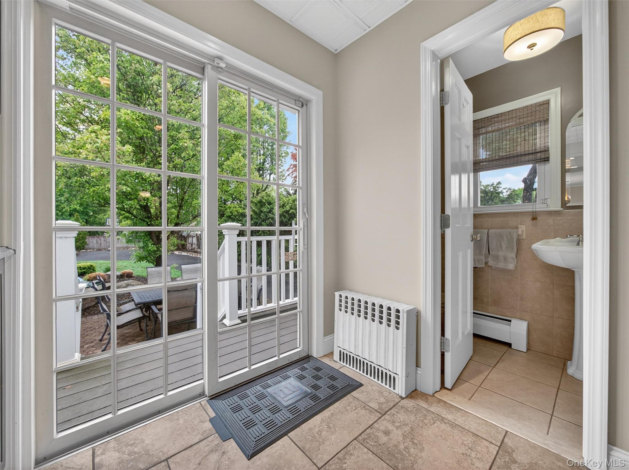 Single Family Hillside  Rockland County, NY 10901, MLS-982081-14