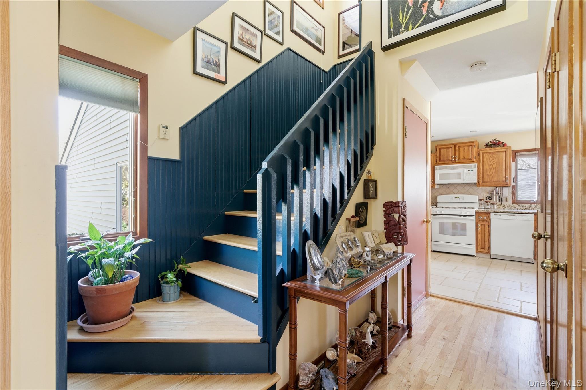 Single Family Peconic  Suffolk County, NY 11933, MLS-982082-12