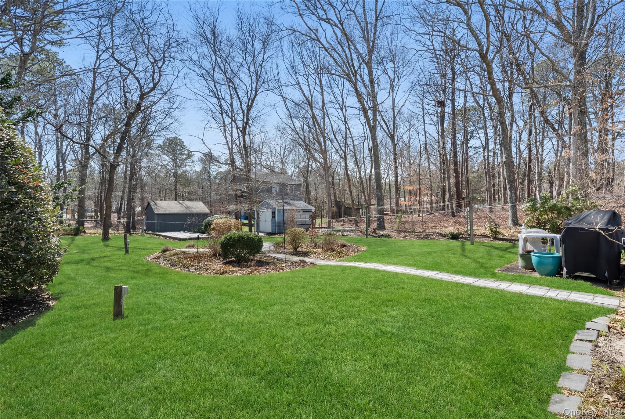 Single Family Peconic  Suffolk County, NY 11933, MLS-982082-25