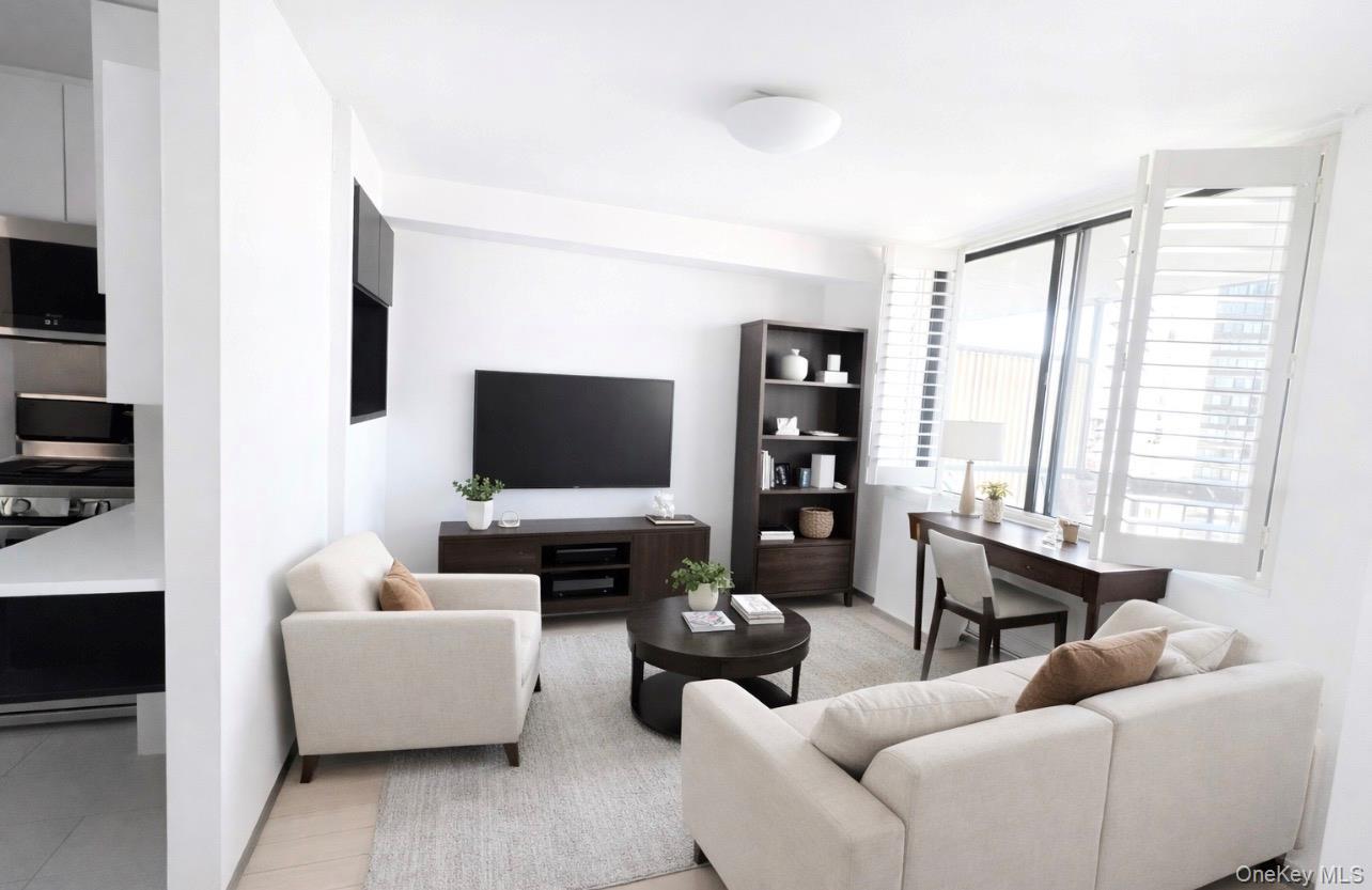 Condo Bay Club  Queens, NY 11360, MLS-982083-7