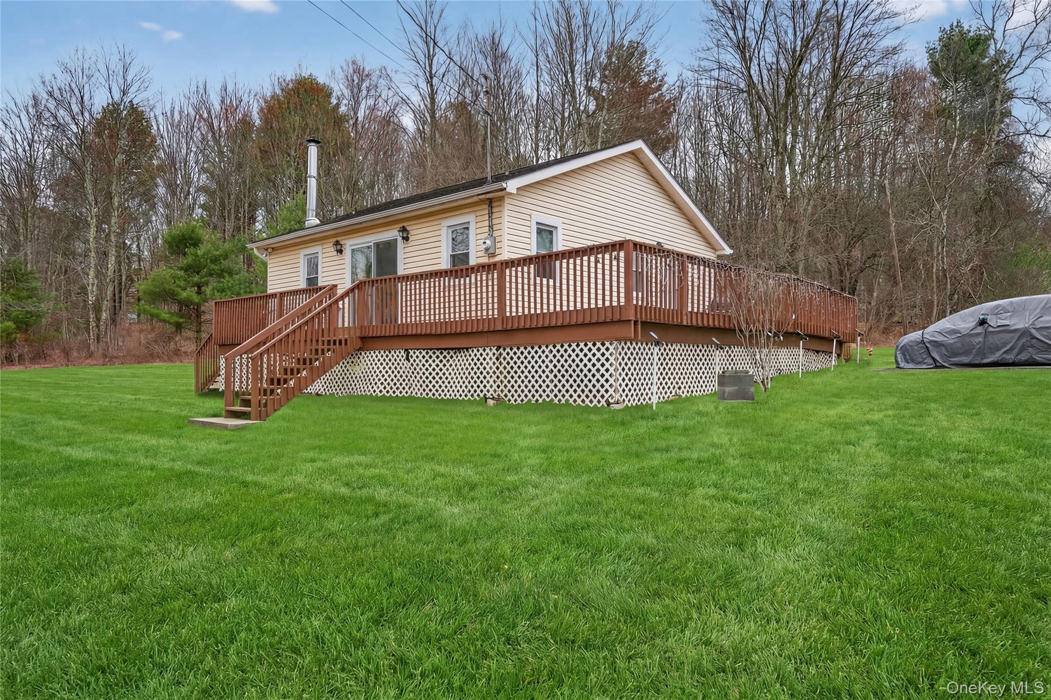 Single Family Divine Corners  Sullivan County, NY 12759, MLS-982101-2