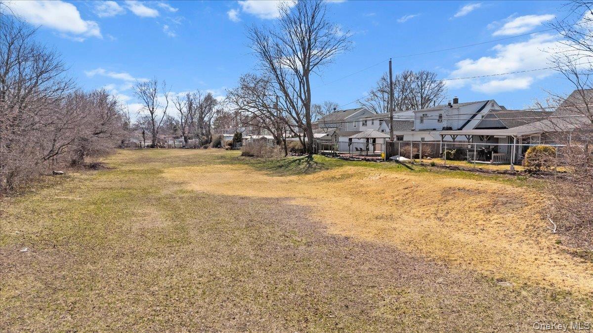 Single Family Slate Lane  Nassau County, NY 11756, MLS-982104-22