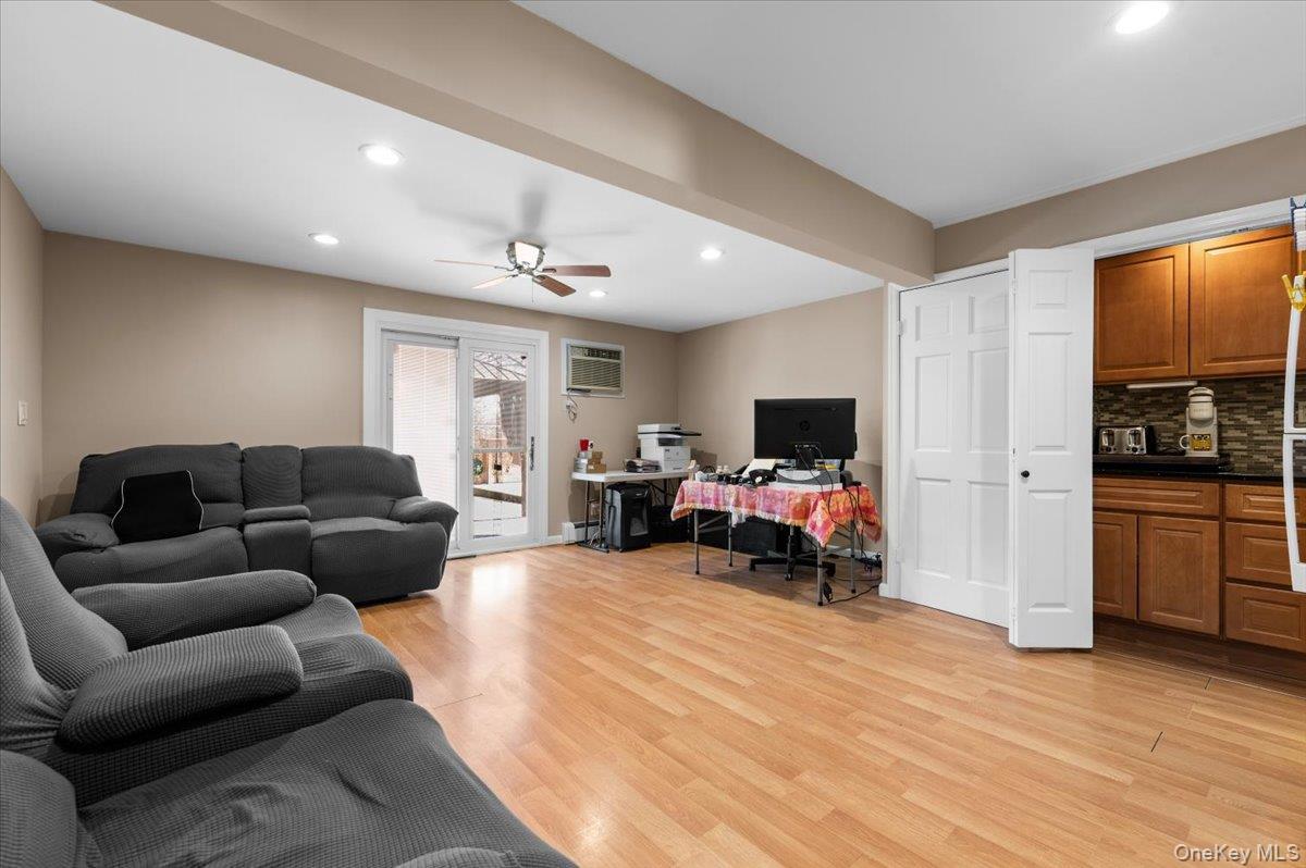 Single Family Slate Lane  Nassau County, NY 11756, MLS-982104-7