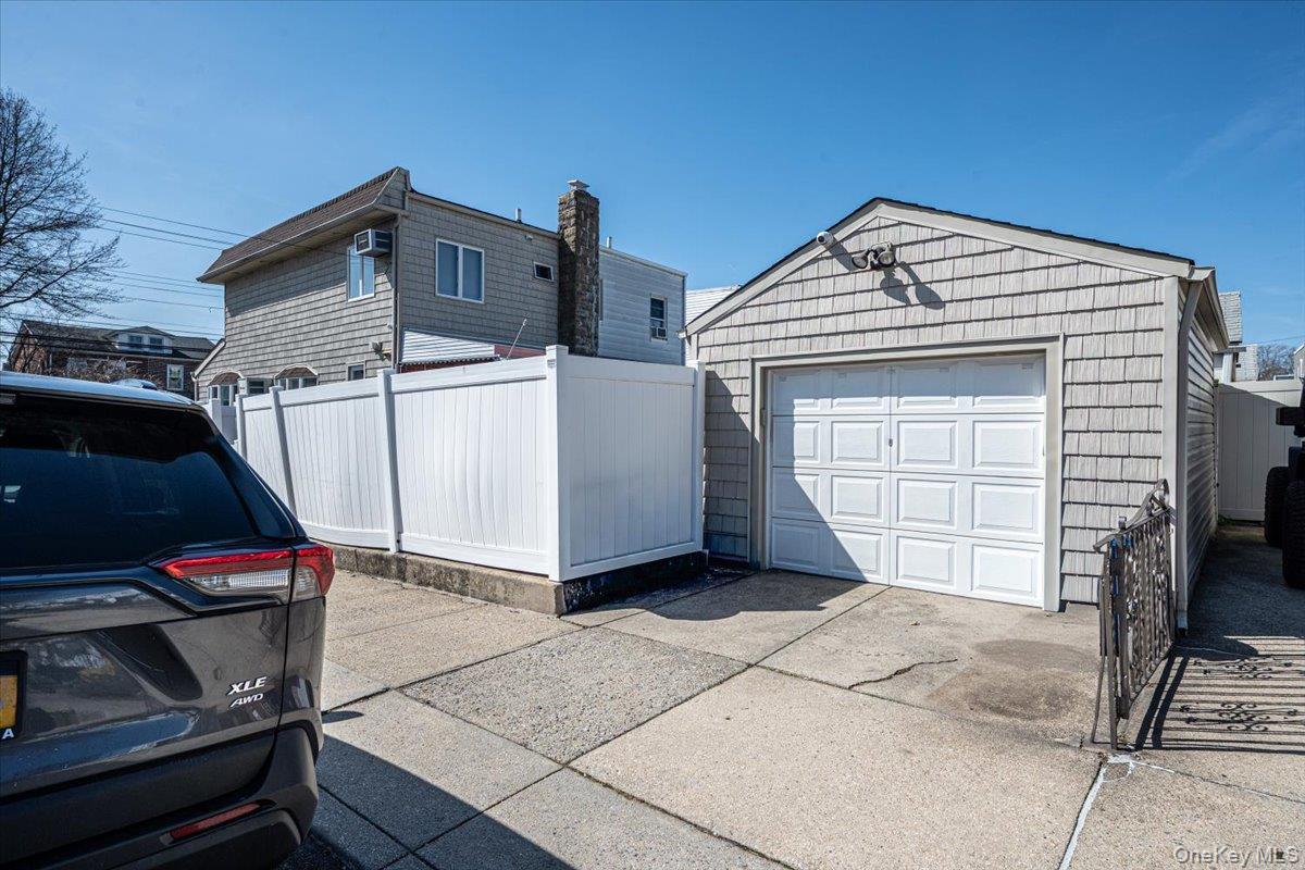 Single Family 34th Queens, NY 11358, MLS-982109-5