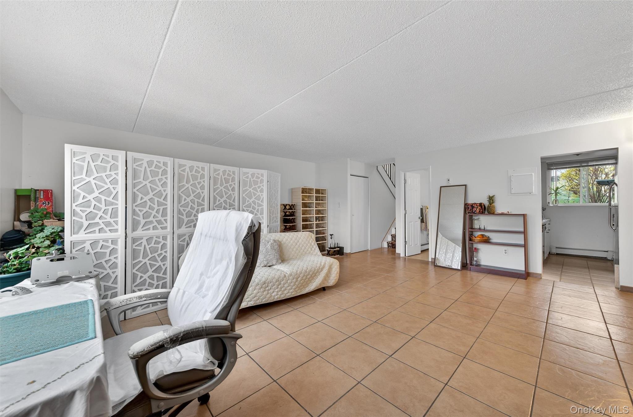 Condo Concord Orange County, NY 10940, MLS-982111-11