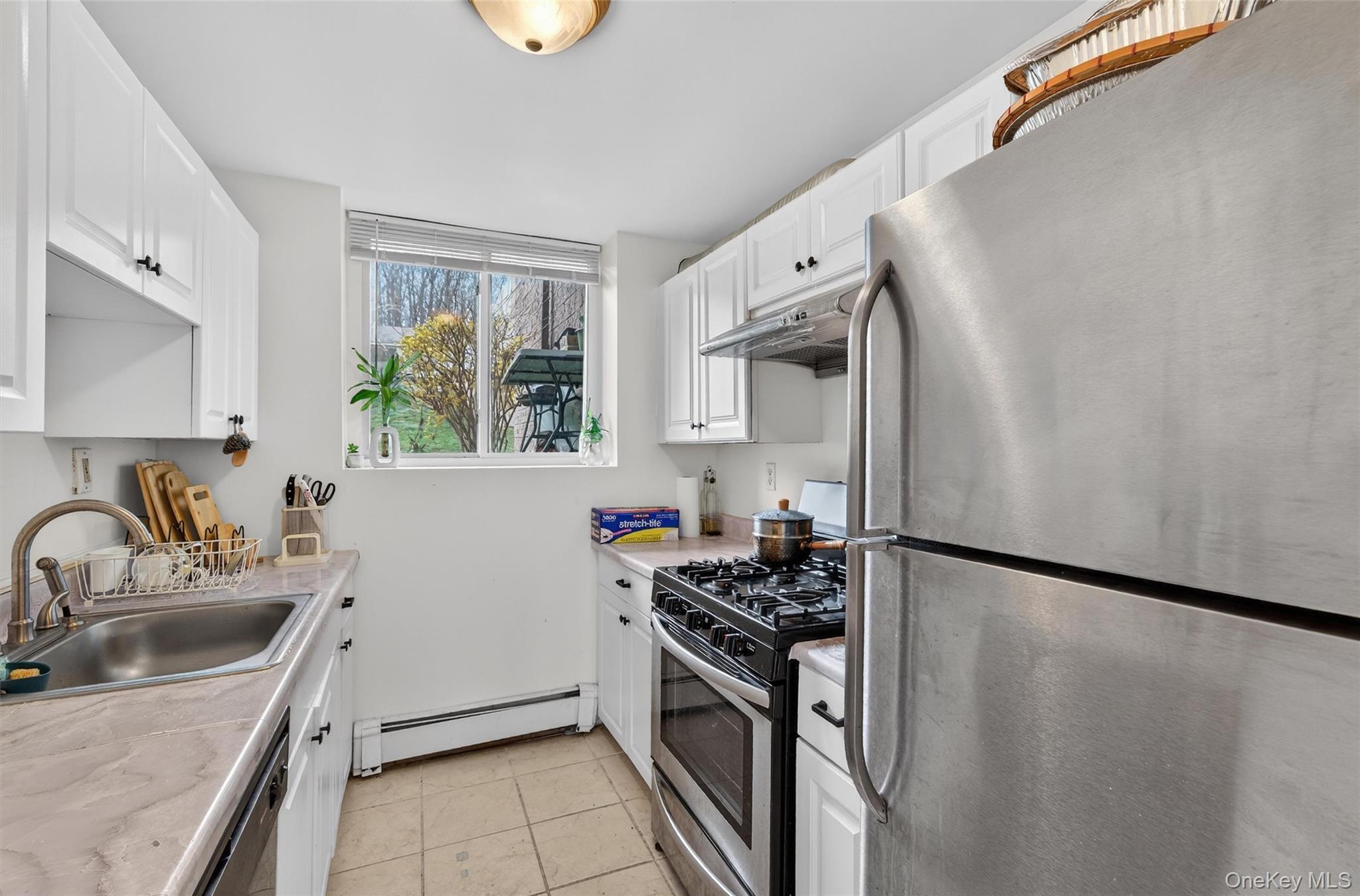 Condo Concord Orange County, NY 10940, MLS-982111-12