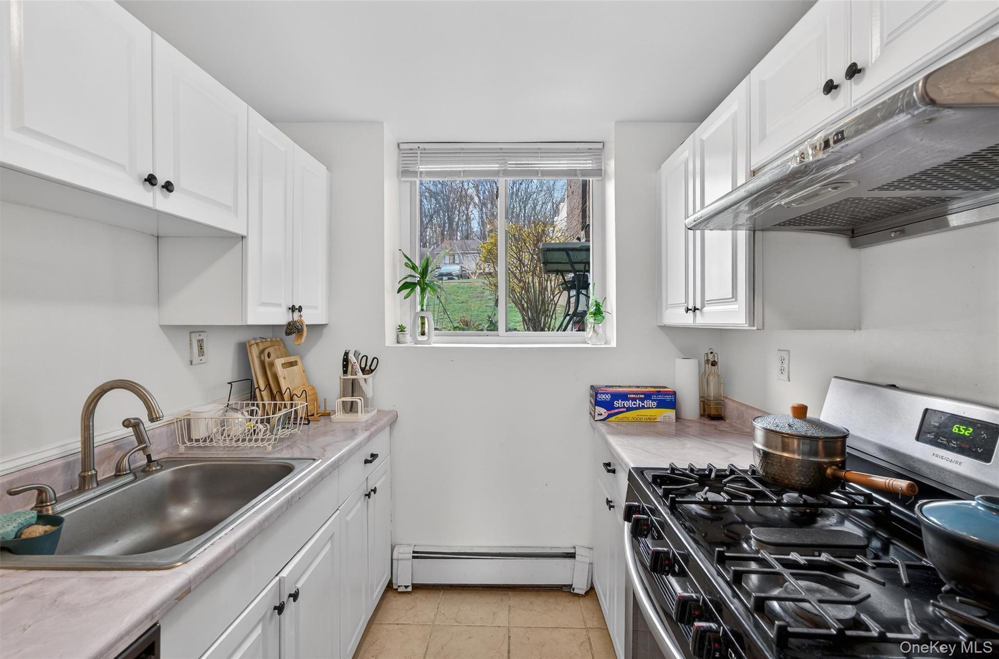 Condo Concord Orange County, NY 10940, MLS-982111-14