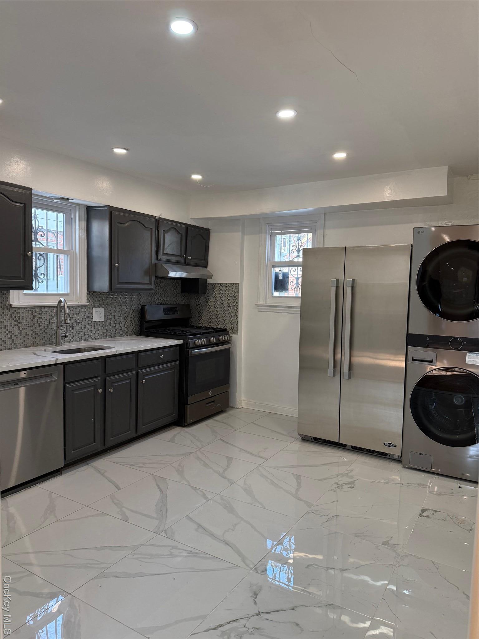 Single Family 219th  Queens, NY 11411, MLS-982125-11