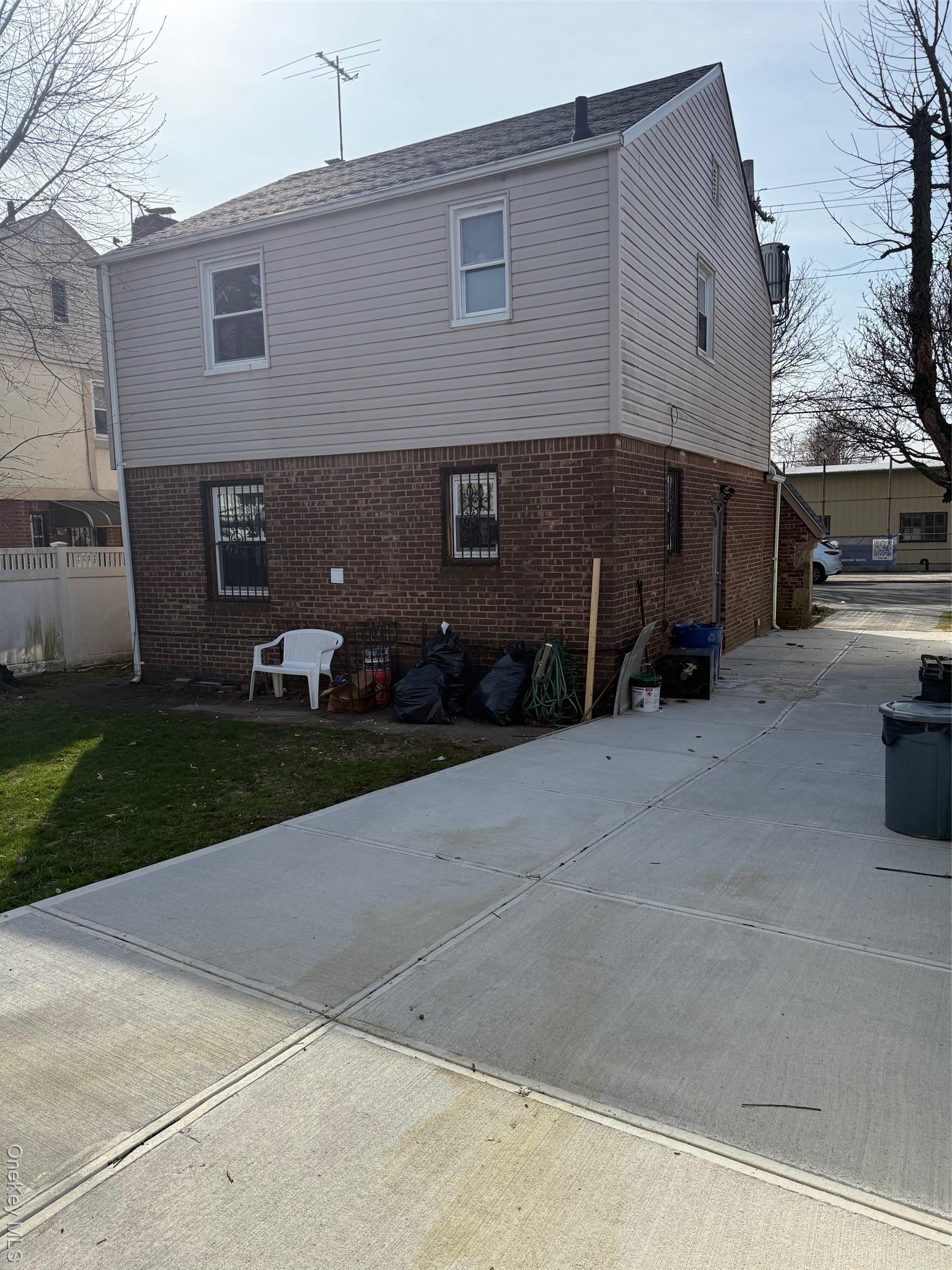 Single Family 219th  Queens, NY 11411, MLS-982125-5