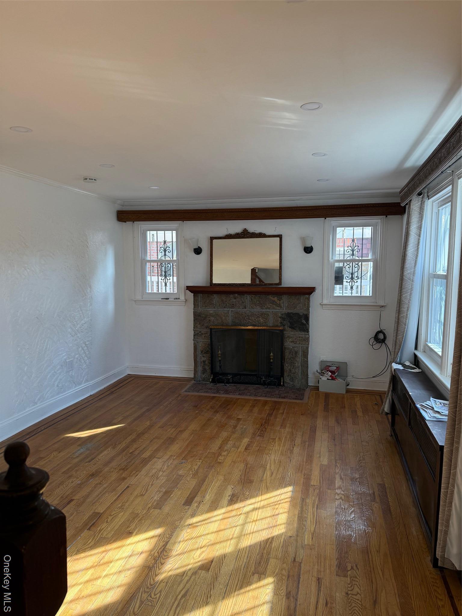 Single Family 219th  Queens, NY 11411, MLS-982125-8