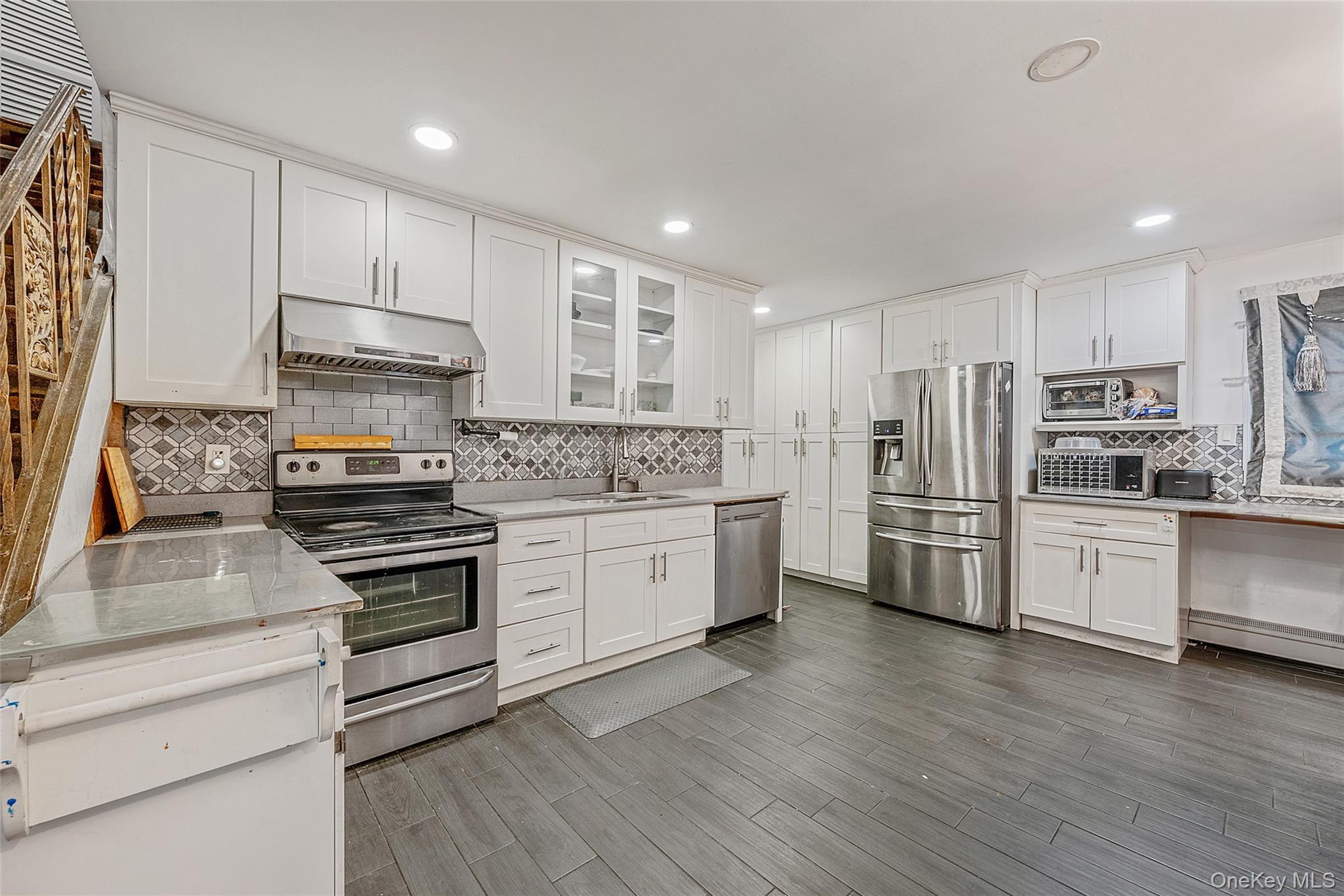 Single Family Drake  Nassau County, NY 11756, MLS-982133-14