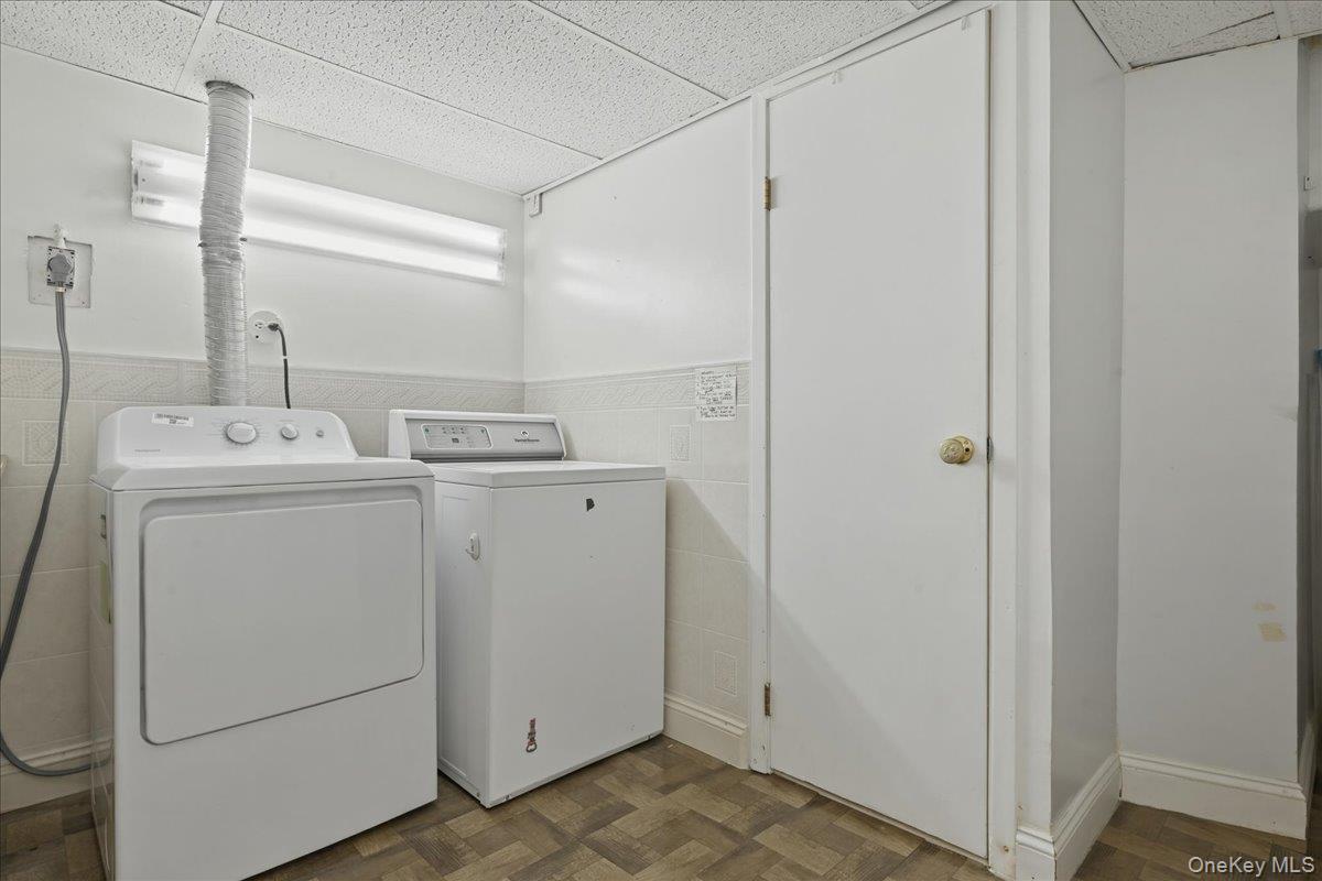 Single Family Jasmine  Nassau County, NY 11581, MLS-982143-30