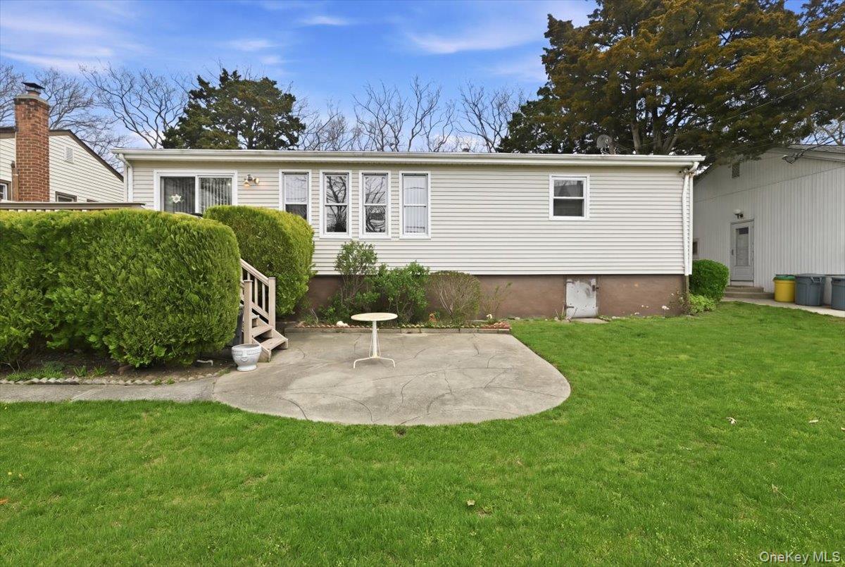 Single Family Jasmine  Nassau County, NY 11581, MLS-982143-36