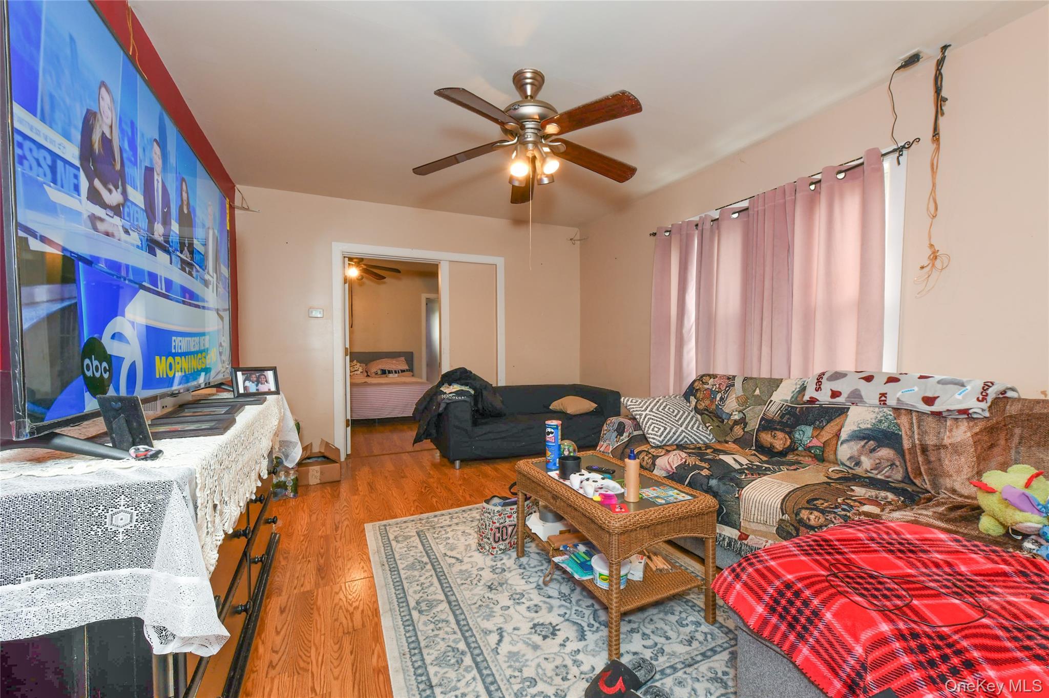 Single Family 146th Queens, NY 11422, MLS-982149-17