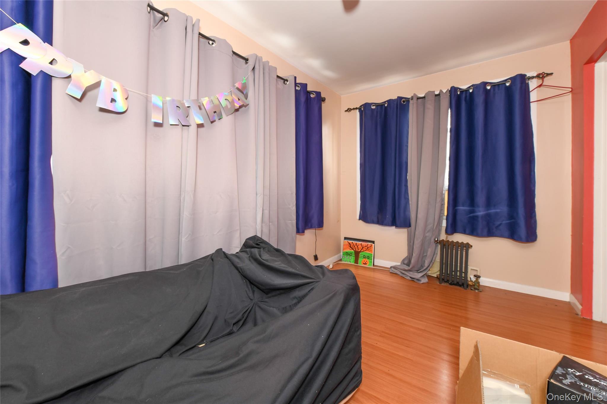 Single Family 146th Queens, NY 11422, MLS-982149-20