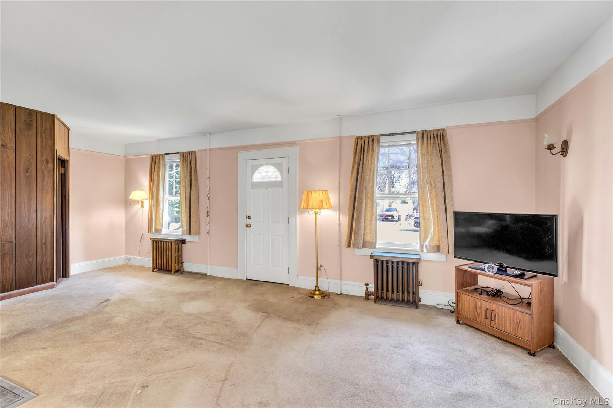 Single Family Stuyvesant  Nassau County, NY 11566, MLS-982152-5