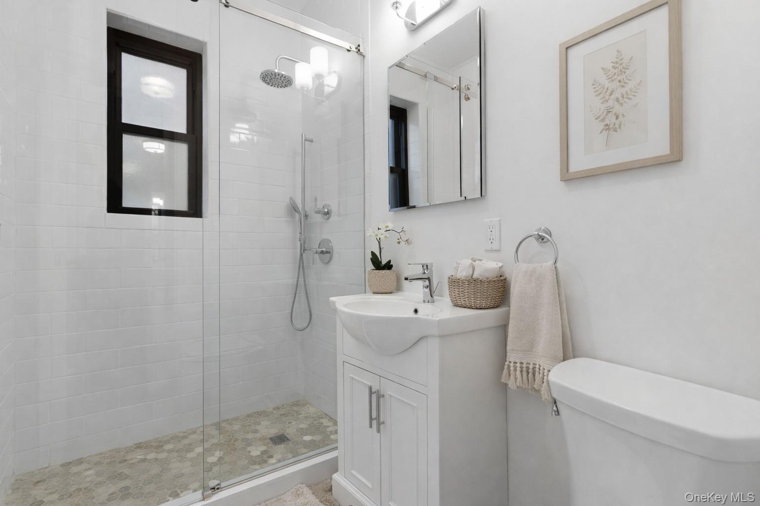 Coop Bronxville  Westchester County, NY 10708, MLS-982153-17