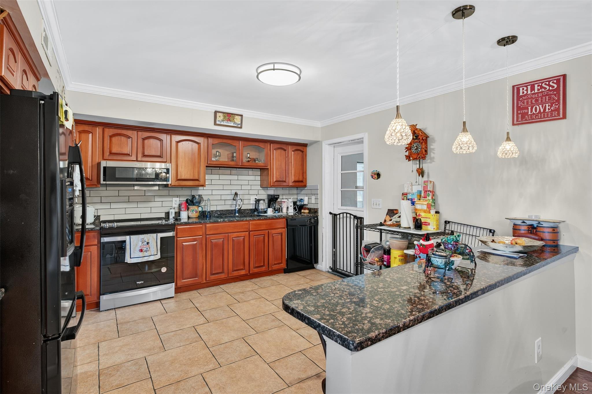 Single Family Mount Rose  Ulster County, NY 12542, MLS-982168-12