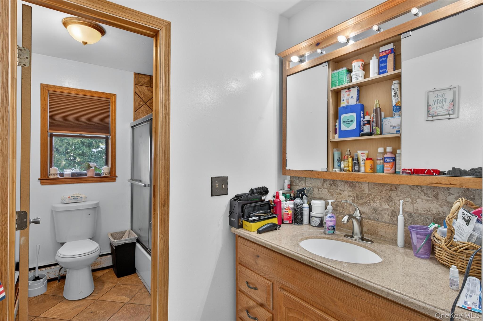 Single Family Mount Rose  Ulster County, NY 12542, MLS-982168-20