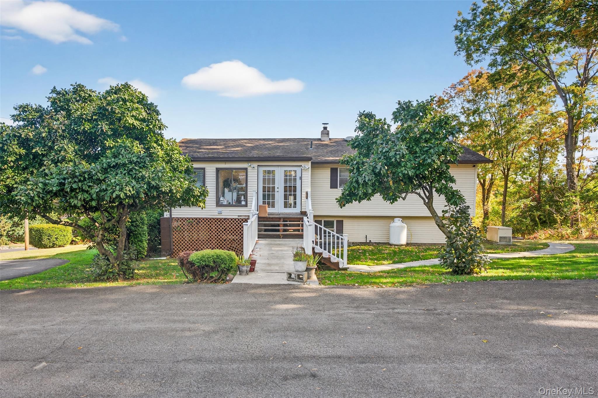 Single Family Mount Rose  Ulster County, NY 12542, MLS-982168-32