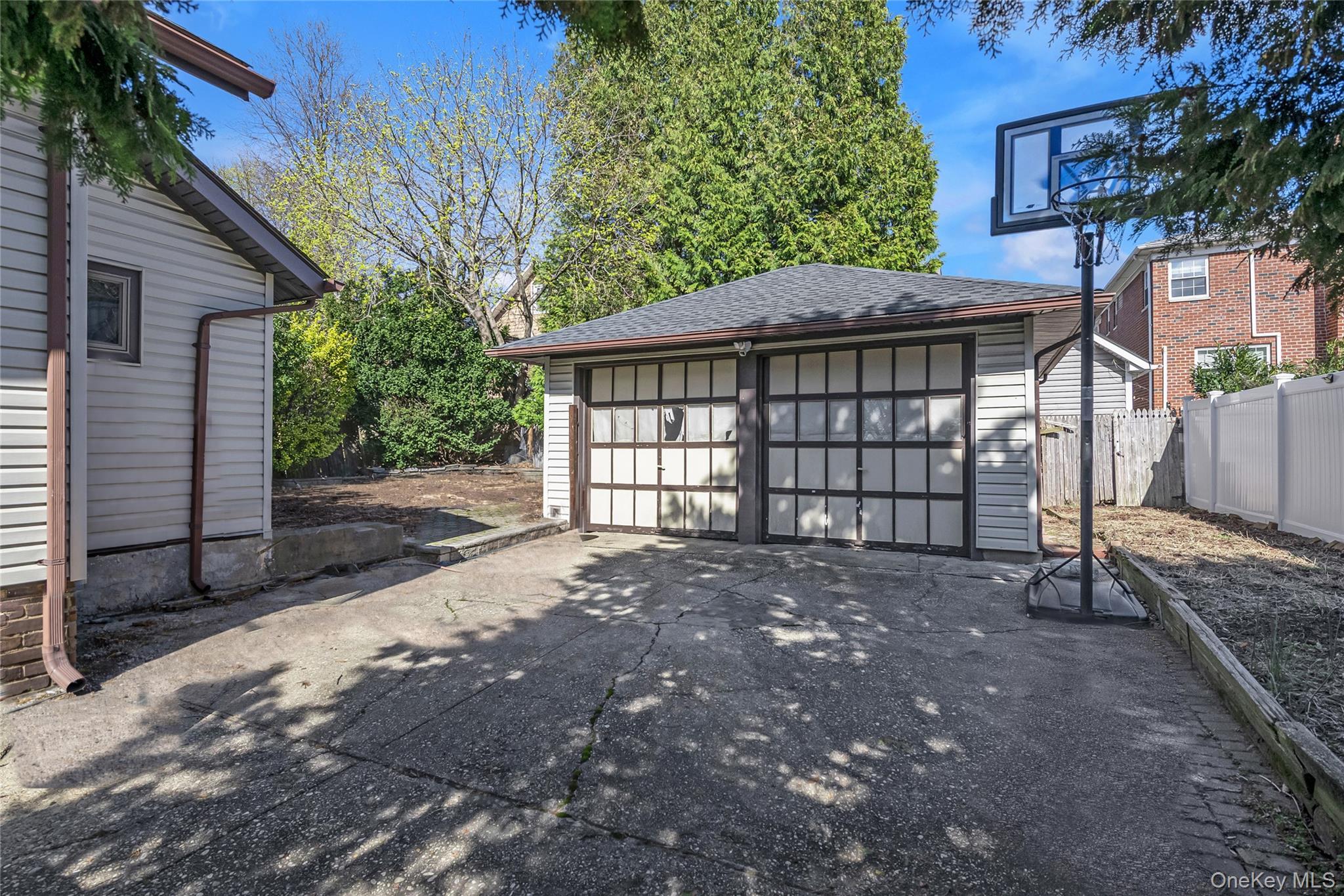 Single Family 218th Street Queens, NY 11361, MLS-982199-20
