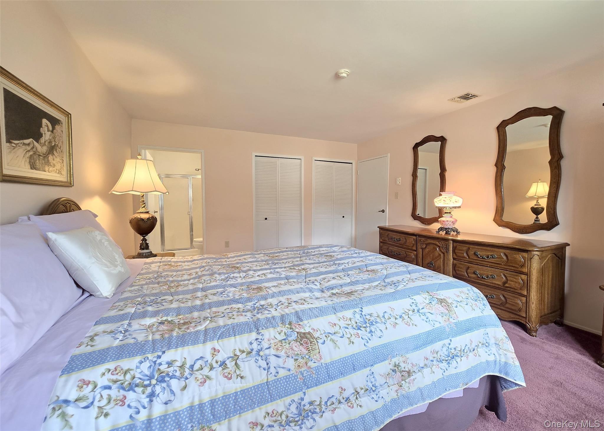 Condo Freemont  Suffolk County, NY 11727, MLS-982205-13