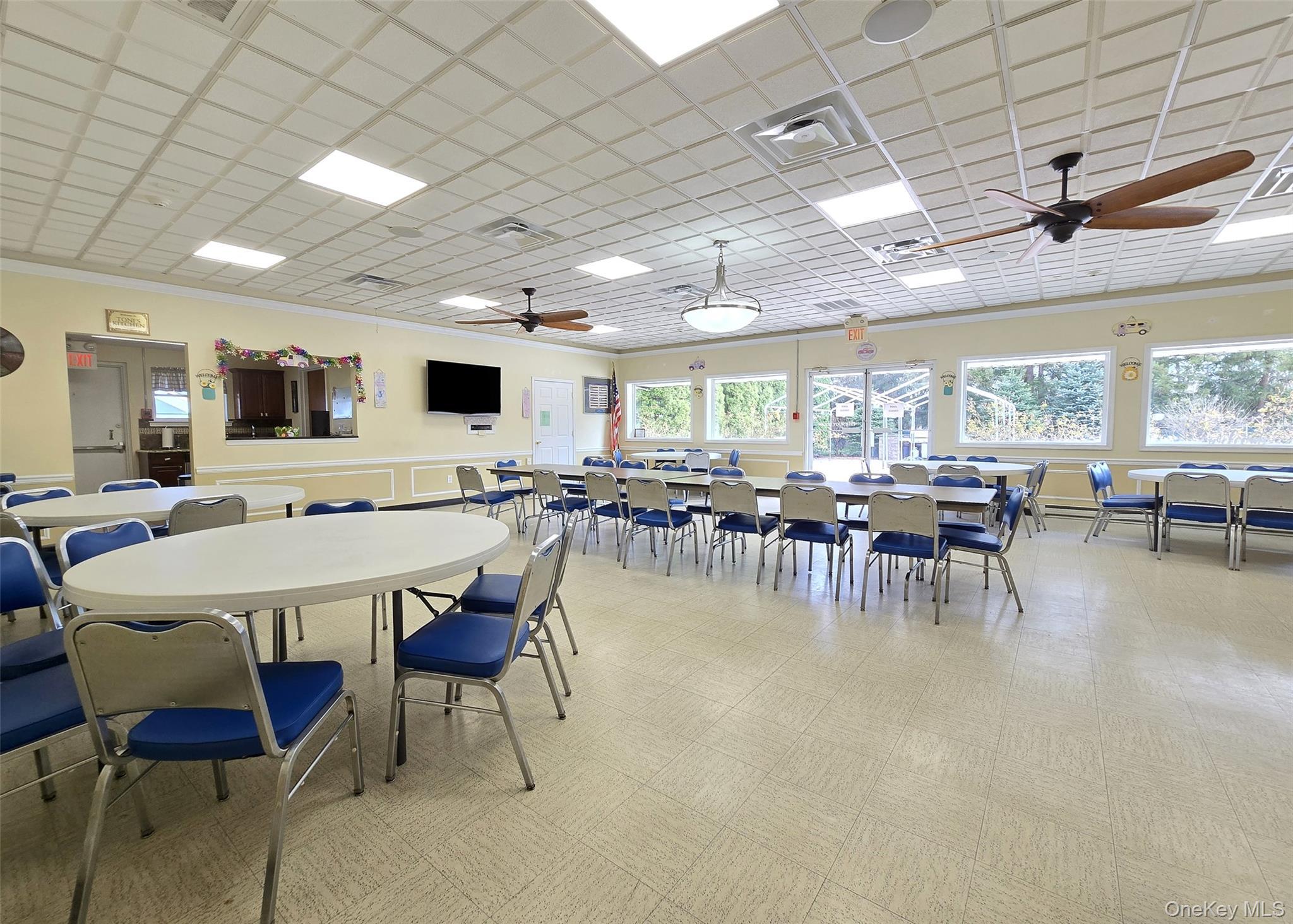 Condo Freemont  Suffolk County, NY 11727, MLS-982205-18