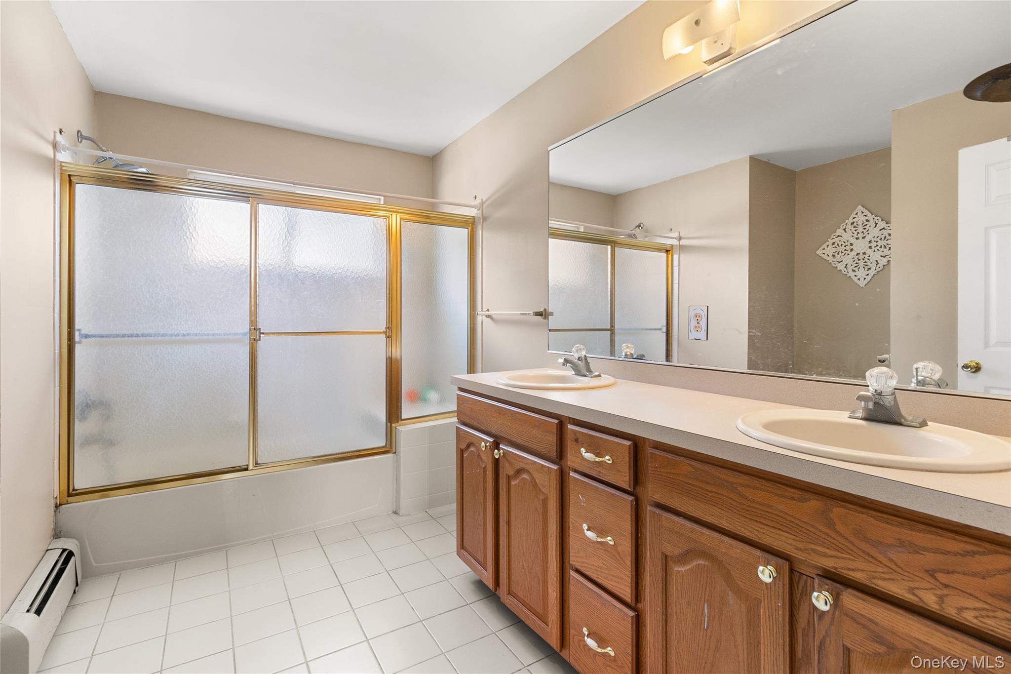 Single Family Willowbend  Suffolk County, NY 11742, MLS-982218-14