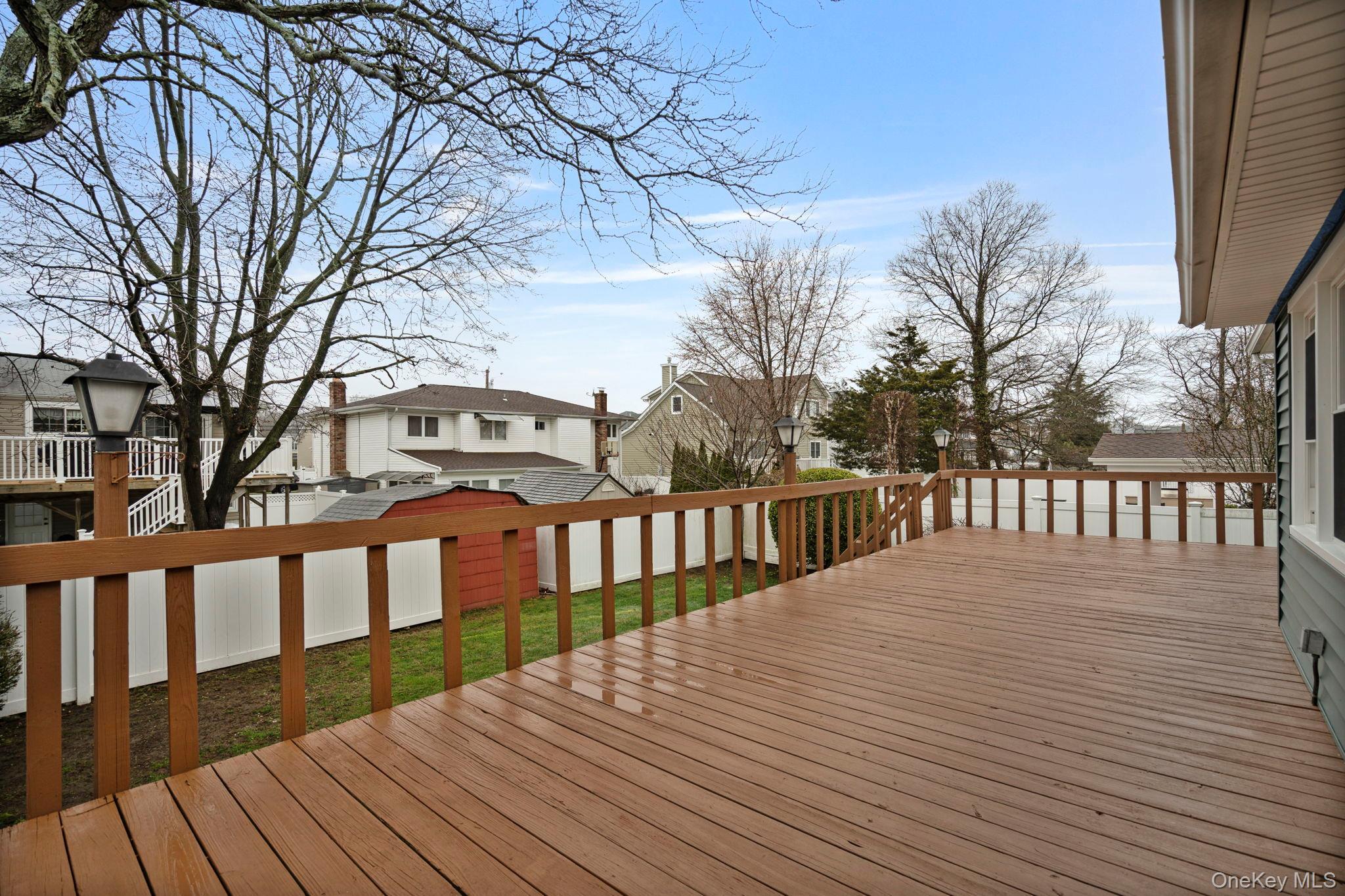 Single Family Hampton  Nassau County, NY 11783, MLS-982238-35
