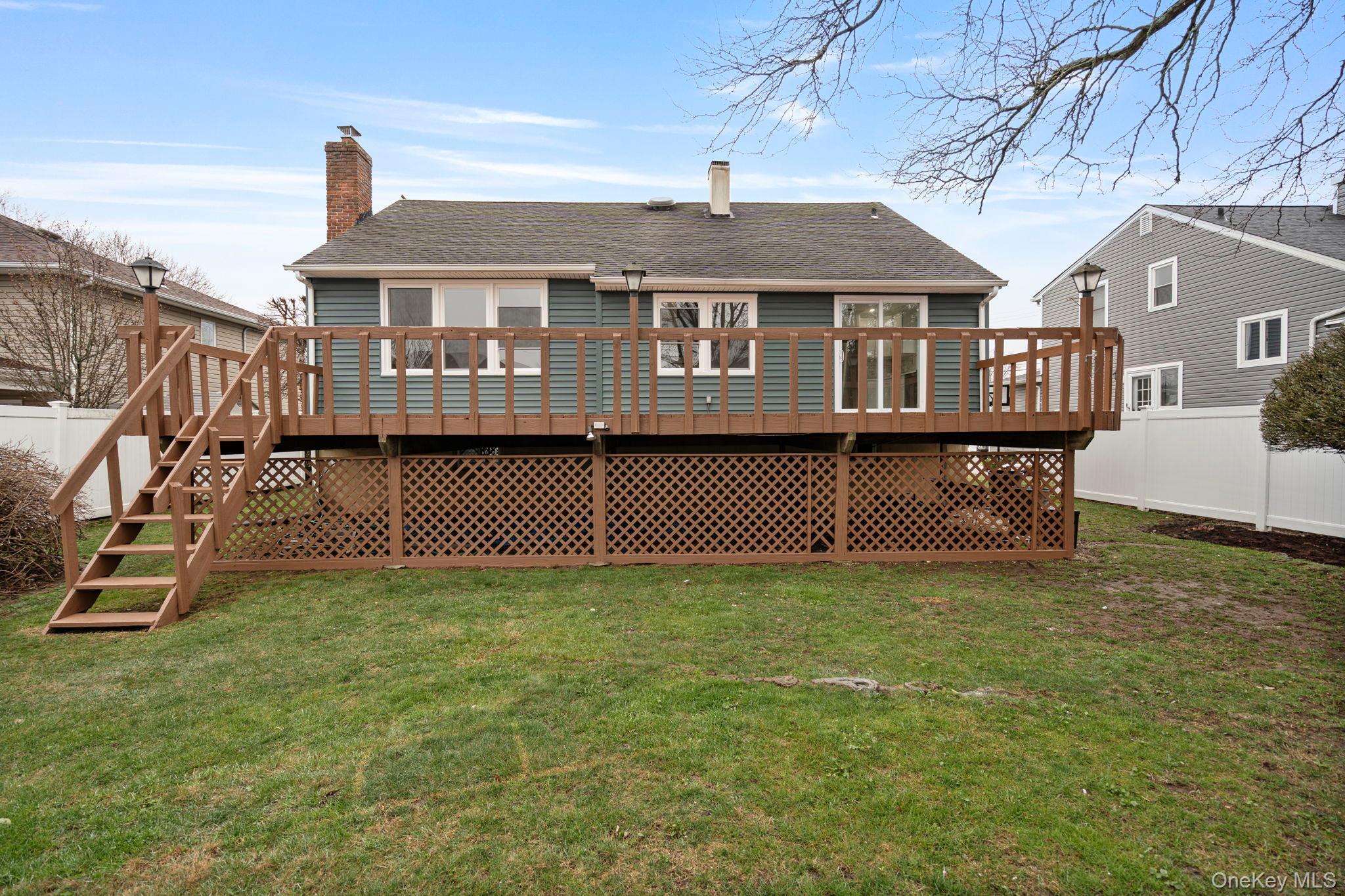 Single Family Hampton  Nassau County, NY 11783, MLS-982238-39