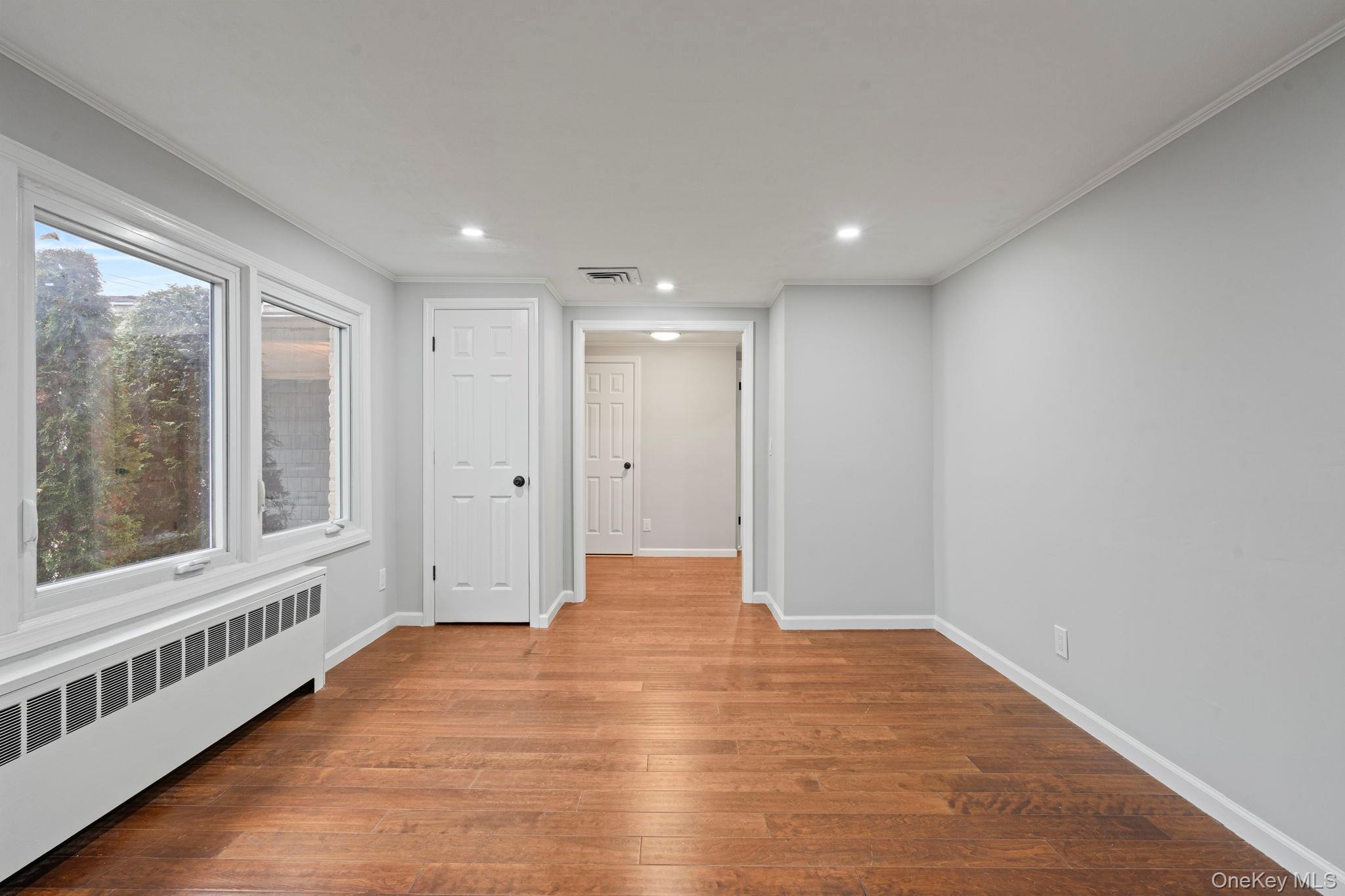 Single Family Hampton  Nassau County, NY 11783, MLS-982238-7