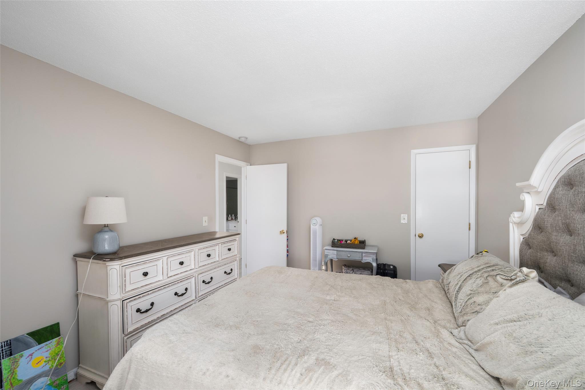 Condo Misty Hills Putnam County, NY 10512, MLS-982239-11