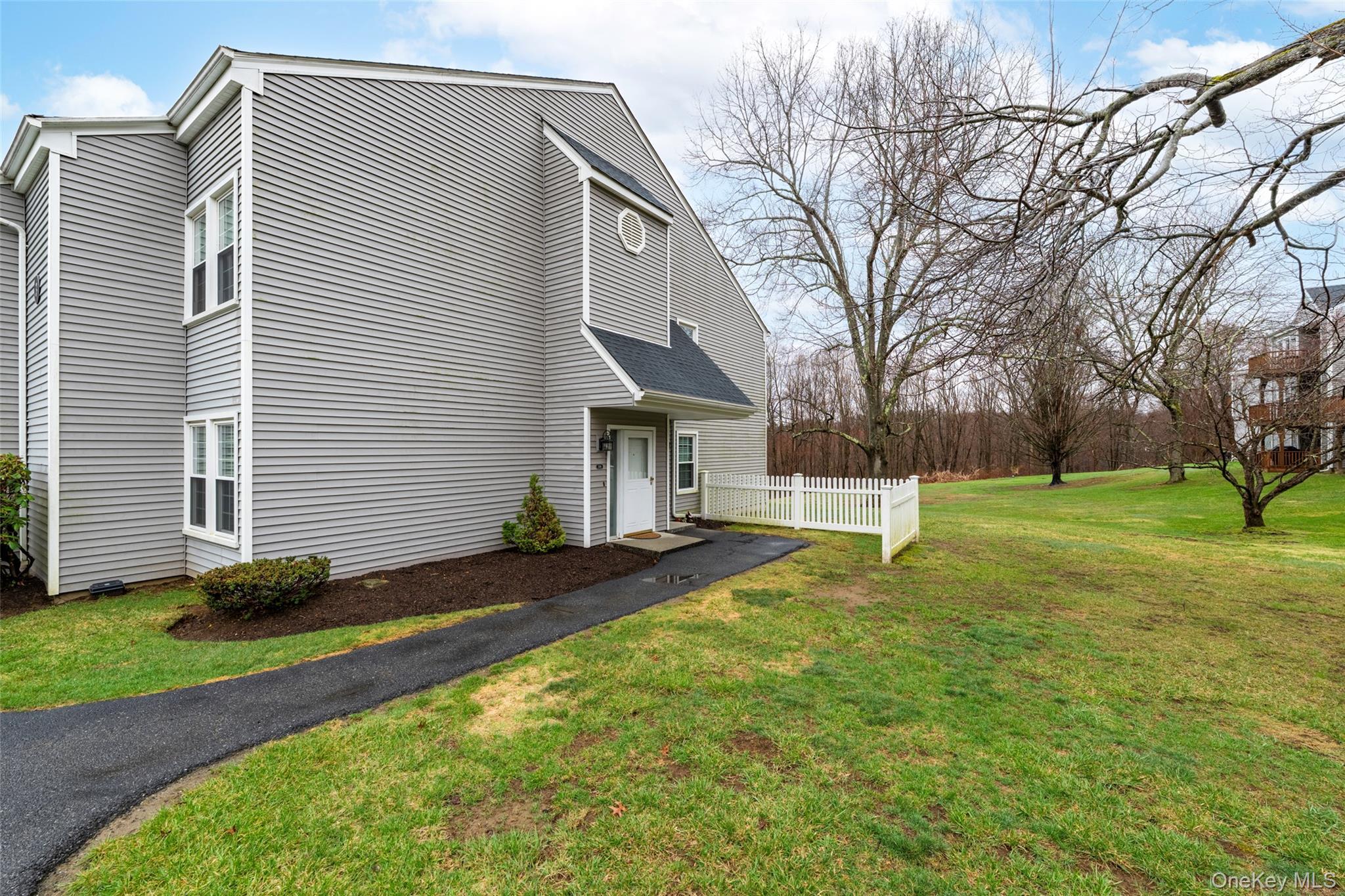 Condo Misty Hills Putnam County, NY 10512, MLS-982239-15