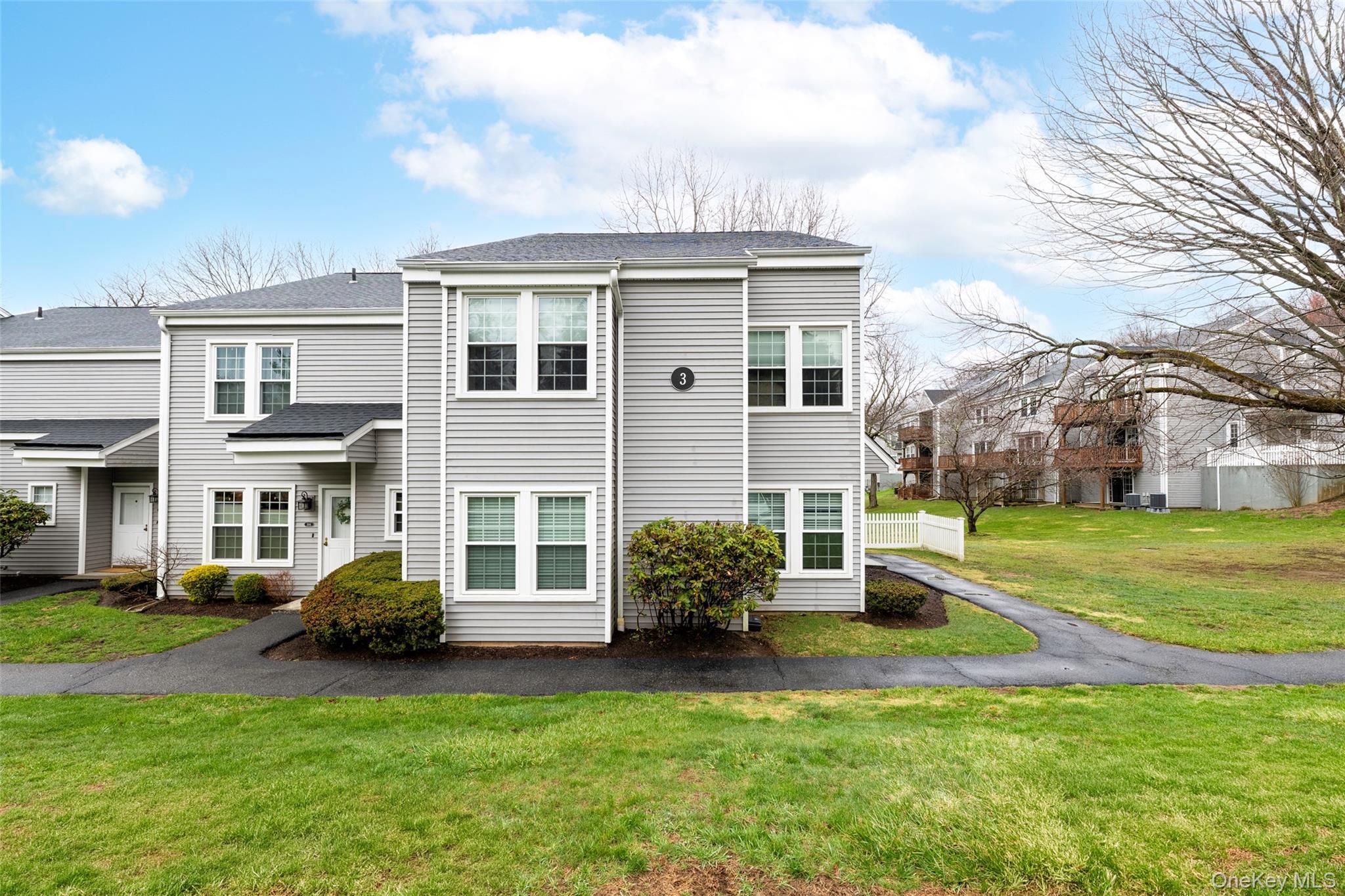 Condo Misty Hills  Putnam County, NY 10512, MLS-982239-16