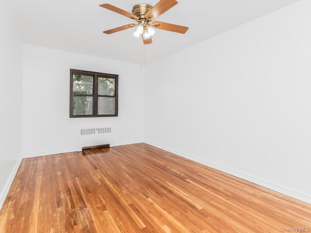 Single Family Williamsbridge  Bronx, NY 10461, MLS-982240-17