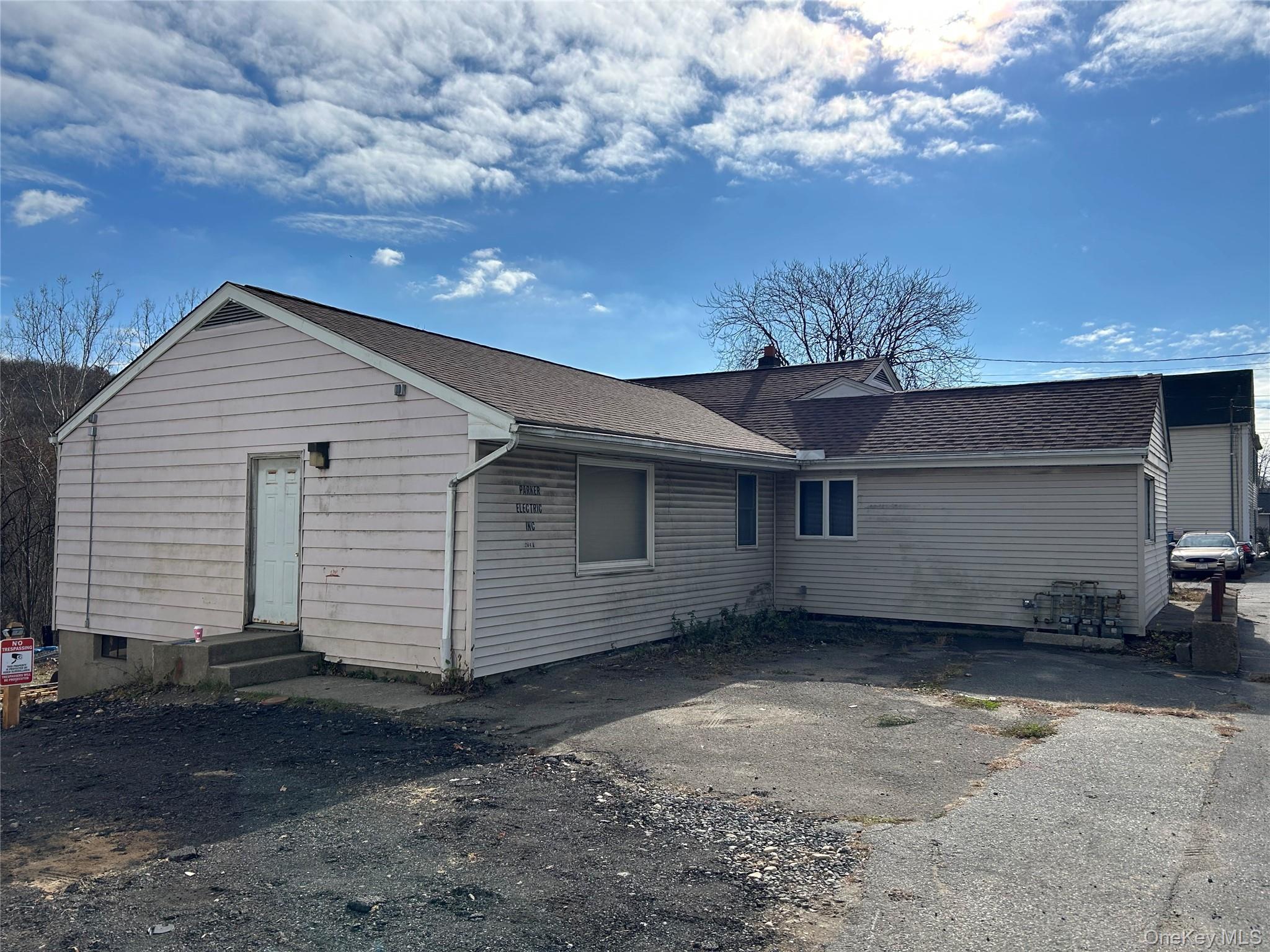 Single Family Orange Turnpike Rockland County, NY 10974, MLS-982248-17