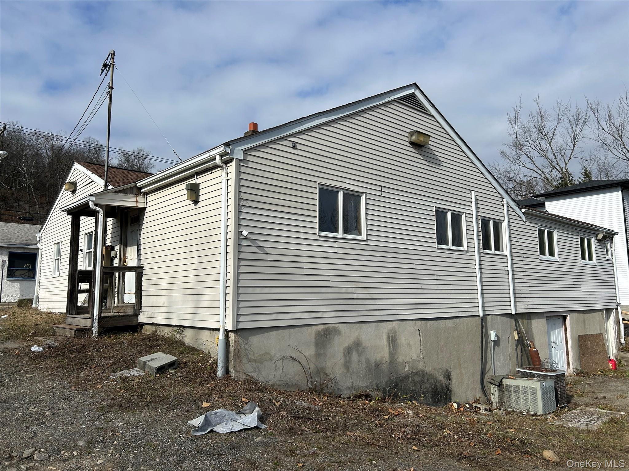 Single Family Orange Turnpike Rockland County, NY 10974, MLS-982248-19